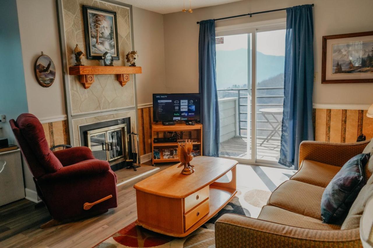 Smoky Mountains Studio With Balcony Гетлинбург Екстериор снимка