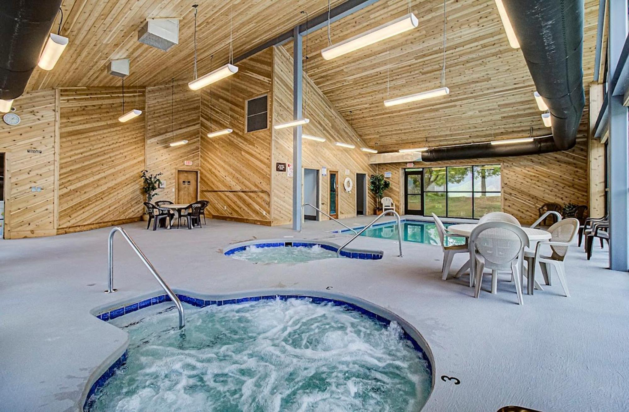 Smoky Mountains Studio With Balcony Гетлинбург Екстериор снимка